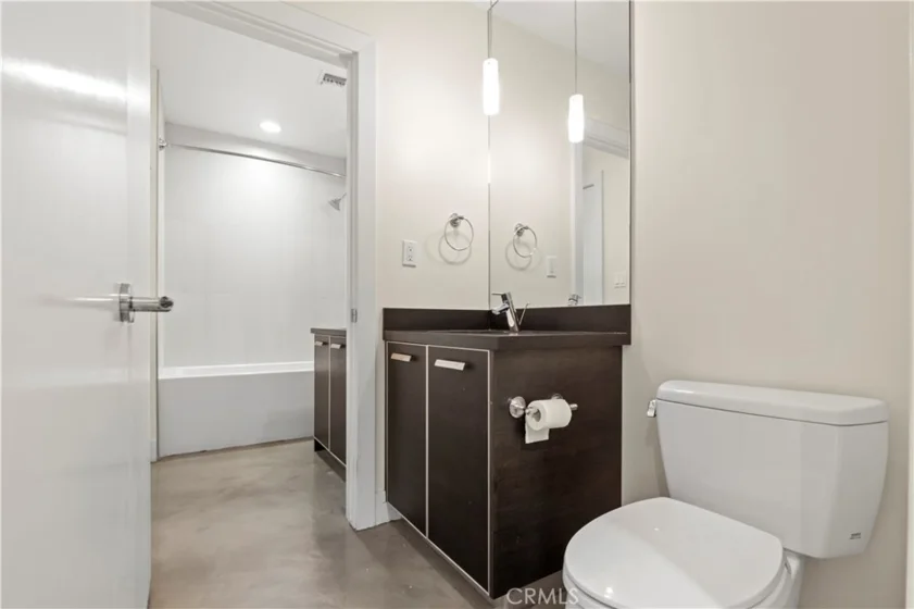 139 S Los Robles #104 photo 7