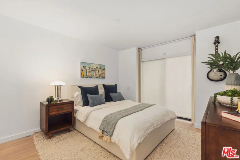 1133 5th Street #204 photo 17