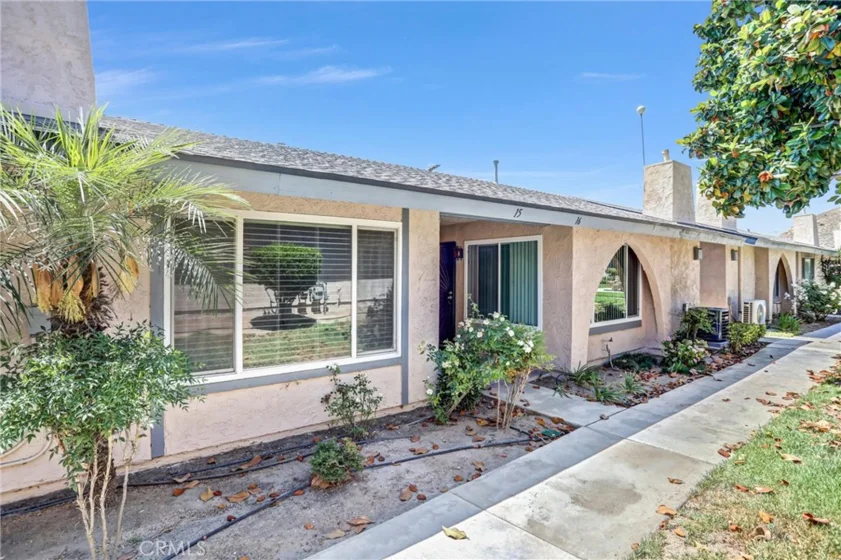 2891 Canyon Crest #15 photo 1
