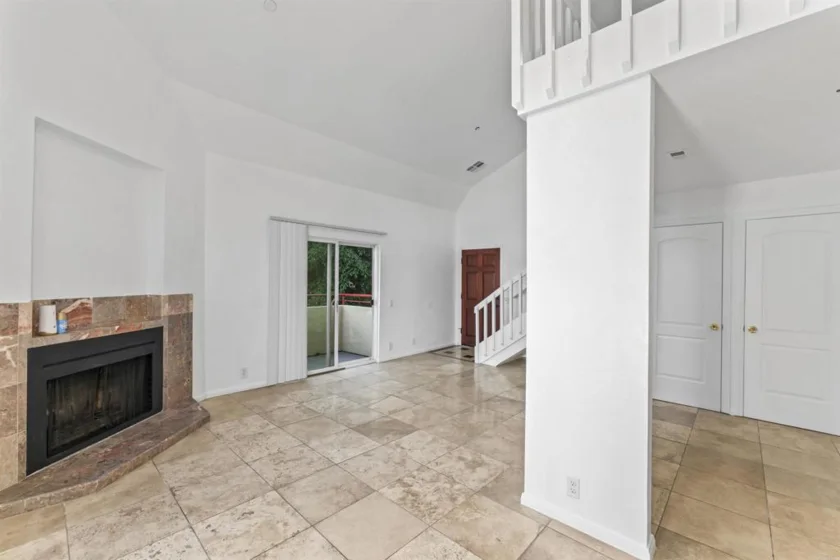 390 E Madison Avenue #H photo 3