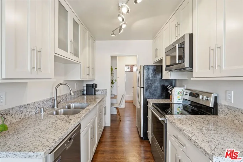 428 Hill Street #16 photo 16