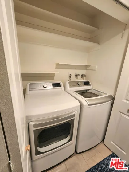 15325 Magnolia Boulevard #108 photo 24