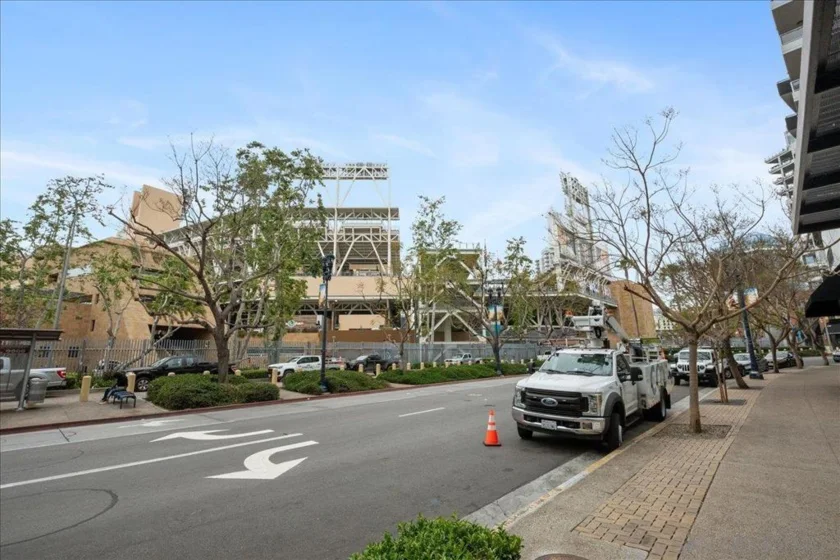 206 Park Boulevard #601 photo 21