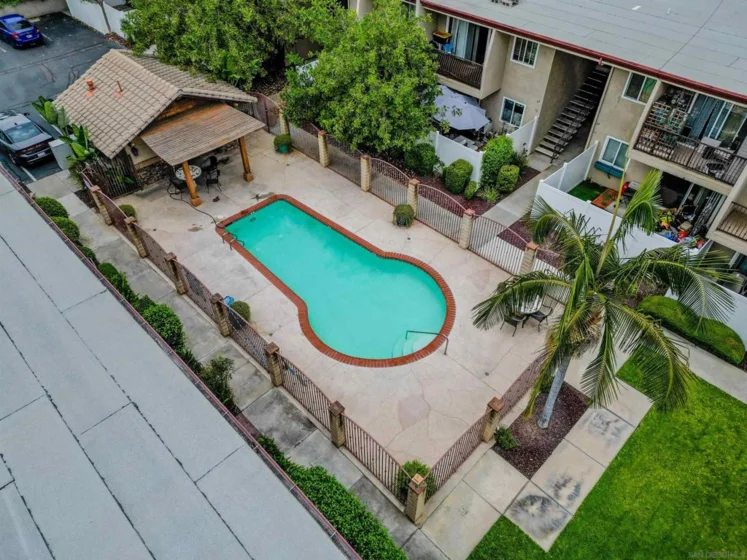 930 Peach Avenue #2 photo 14