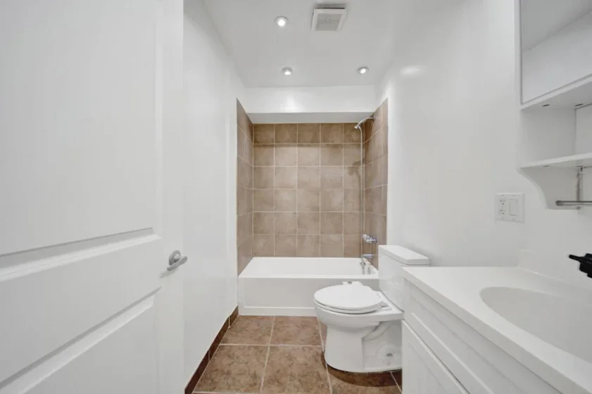 7307 Haskell Avenue #4 photo 12