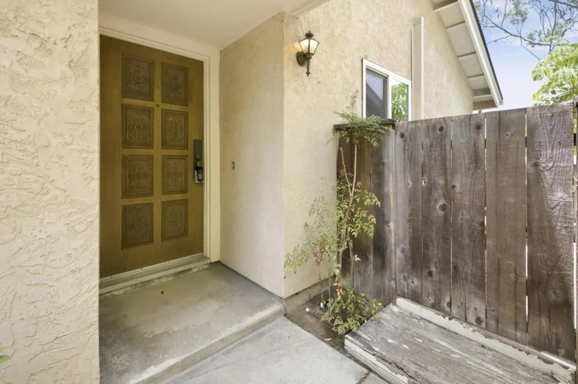 1612 Bridgeview Drive photo 35