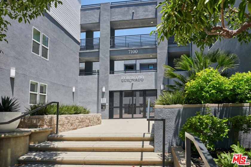 7100 Playa Vista Drive #405 photo 25