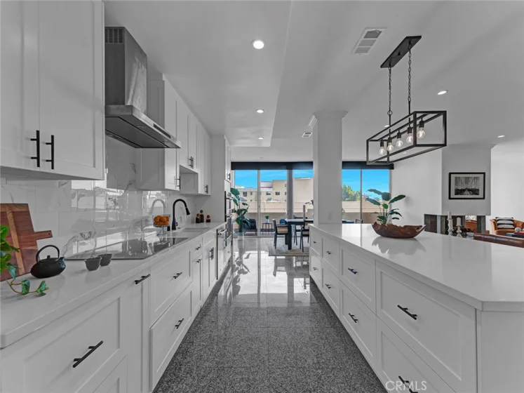 1333 S Beverly Glen Boulevard #402 photo 33