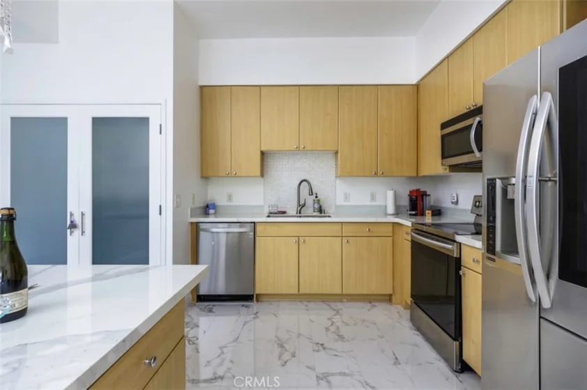 388 E Ocean Boulevard #107 photo 7