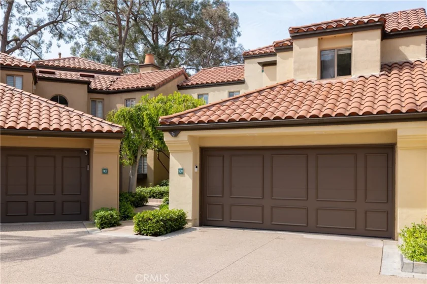 909 Muirfield Drive photo 25