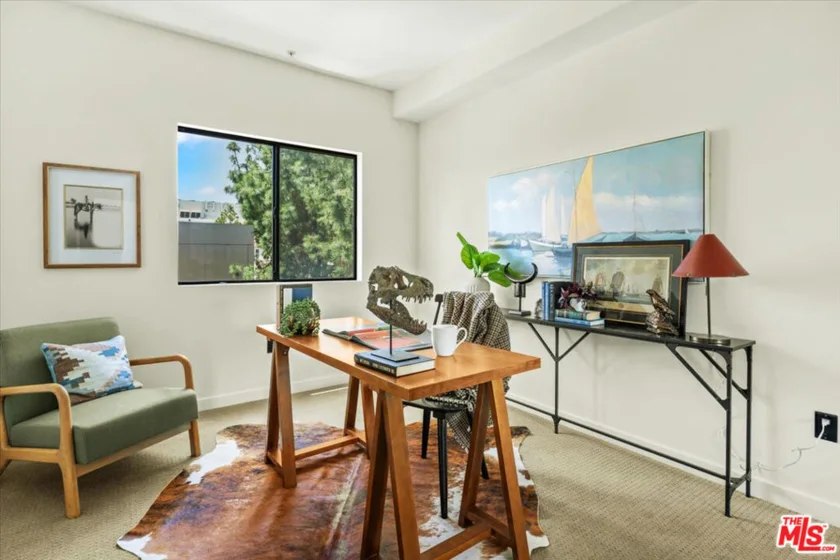 417 S Westmoreland Avenue #404 photo 14