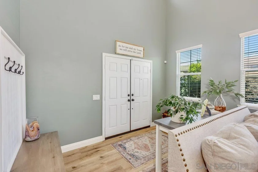 23997 Pepperleaf Street photo 22