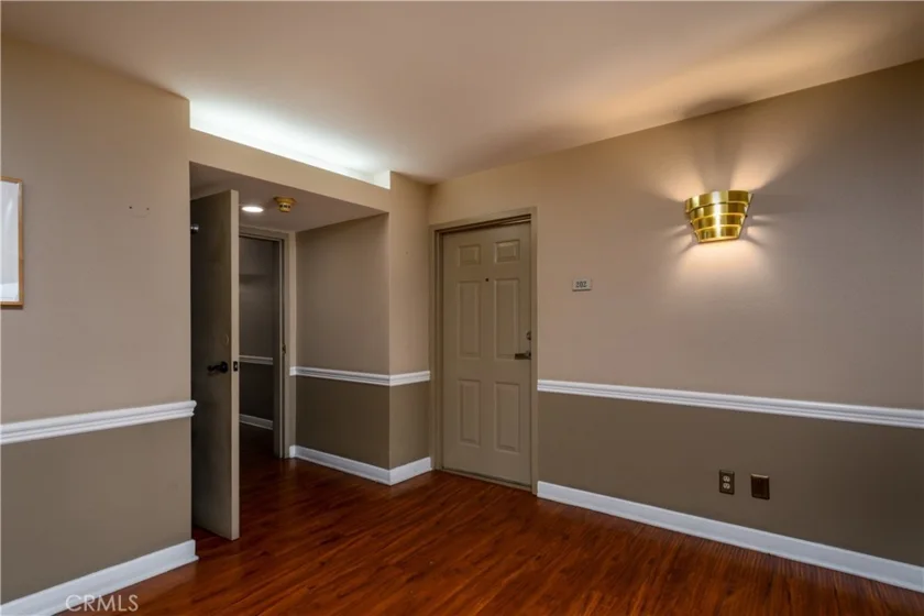 35 Linden photo 2