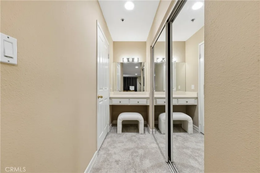 4501 Cedros Avenue #330 photo 24