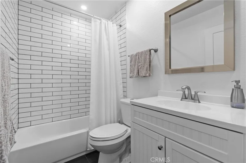 33031 Driftwood Court photo 17