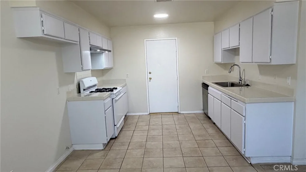 228 S Avenue 18 #D photo 37