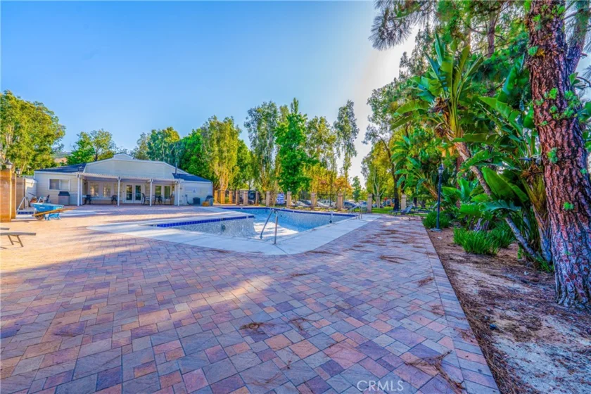 6210 Hartford Road #201 photo 7