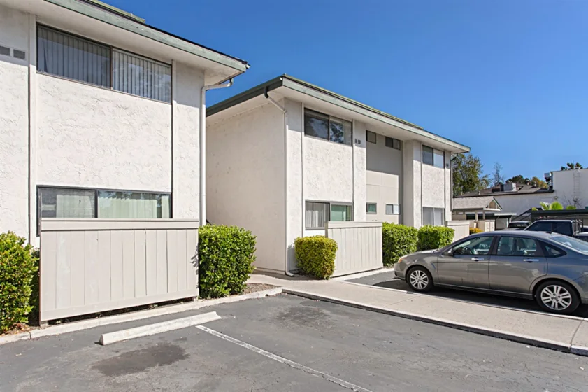 450 W W Vermont Avenue #704 photo 1