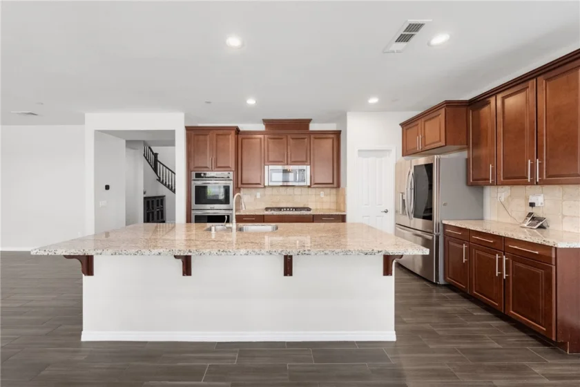 38079 Bella Rosa photo 25