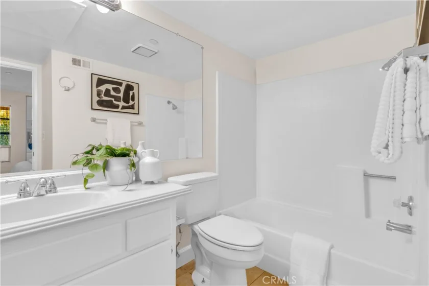 1048 Calle Del Cerro #501 photo 24