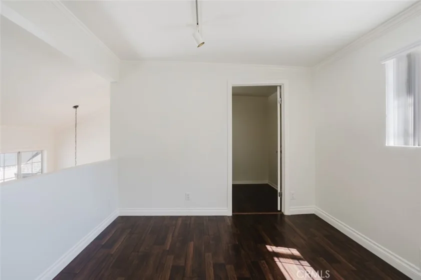 21529 Saticoy Street #217 photo 34