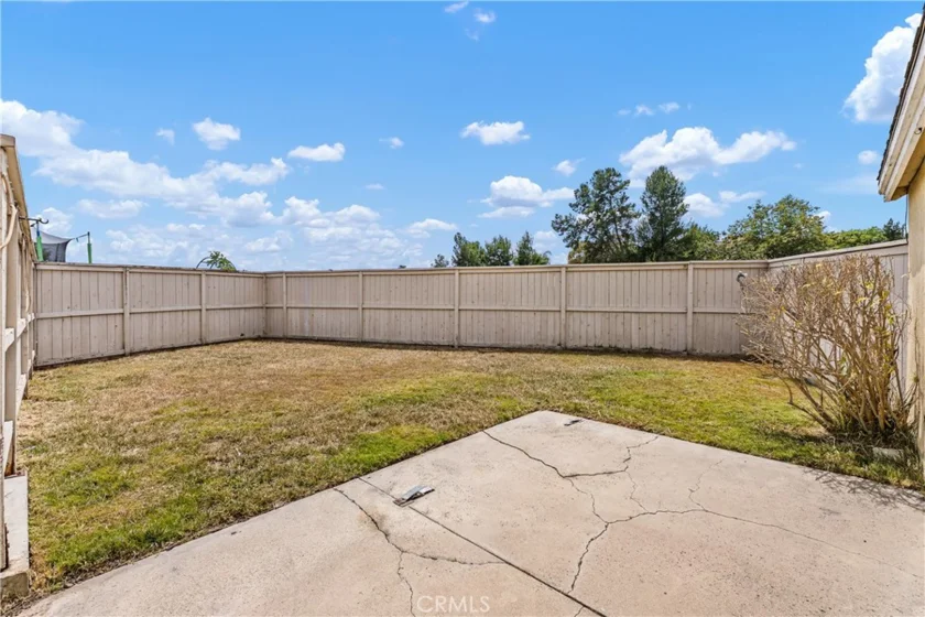 21605 Fernbrook photo 39