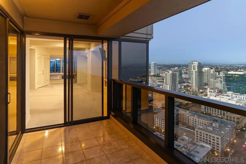 100 Harbor Drive #3504 photo 47