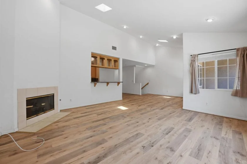 7548 Romeria Street photo 13