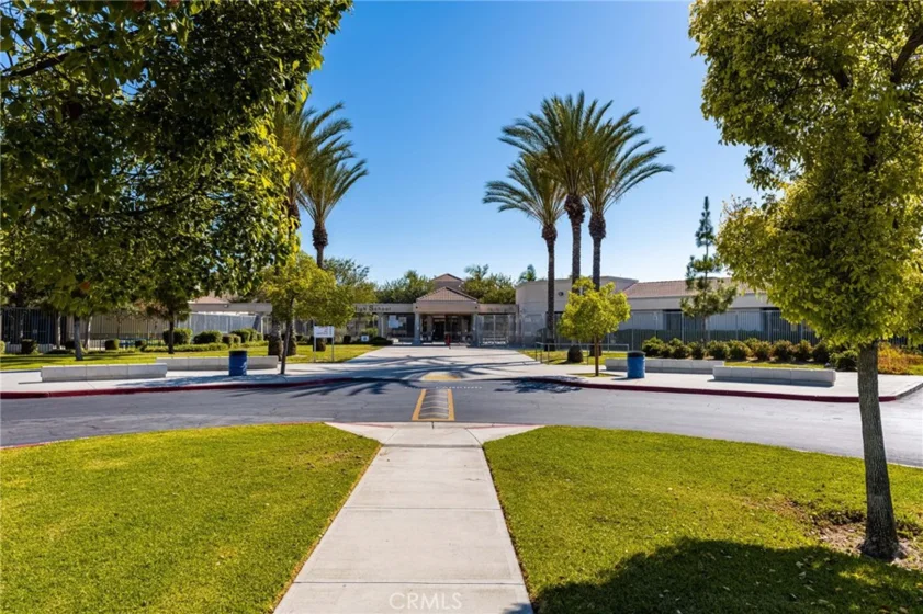 101 Talmadge photo 63