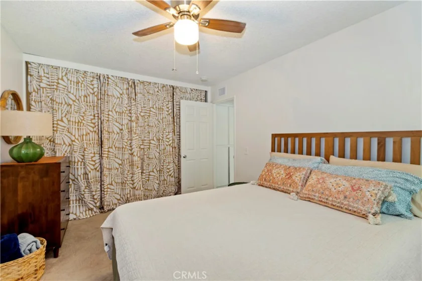 8714 Lincoln Avenue photo 24