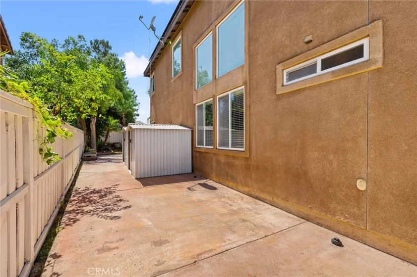 46101 Sharon photo 56
