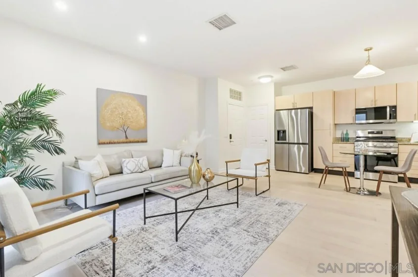 1465 C Street #3508 photo 1