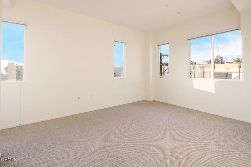 124 W Colorado Street #404 photo 5