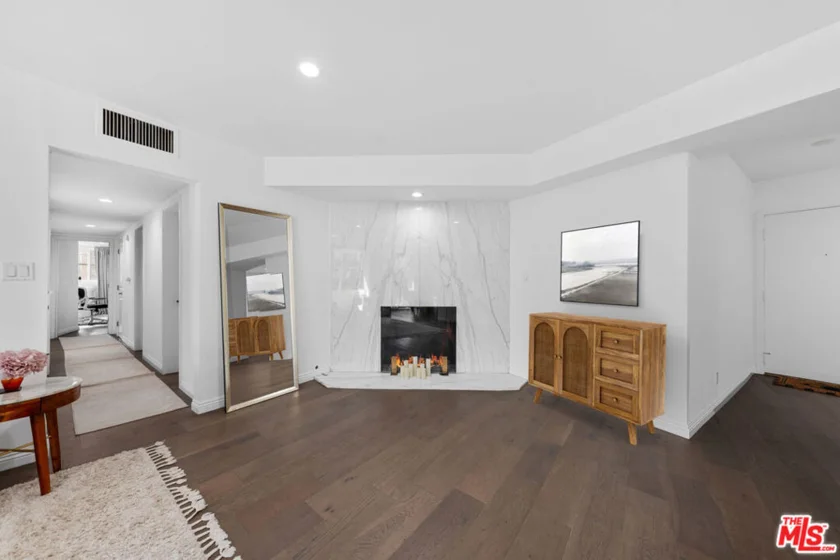 11970 Montana Avenue #207 photo 5