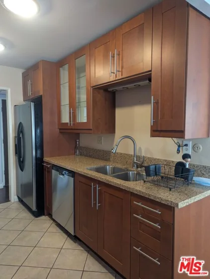 5412 Lindley Avenue #218 photo 10