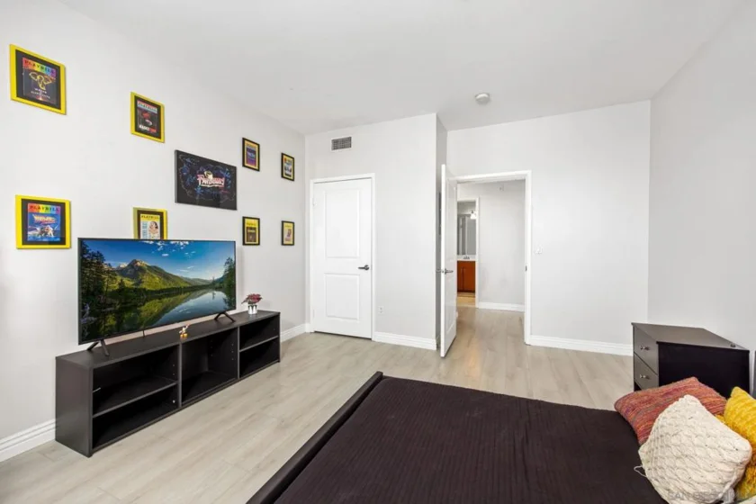 1801 E Katella Avenue #4023 photo 22