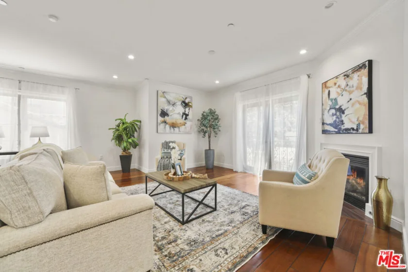 918 S Wooster Street #1 photo 27