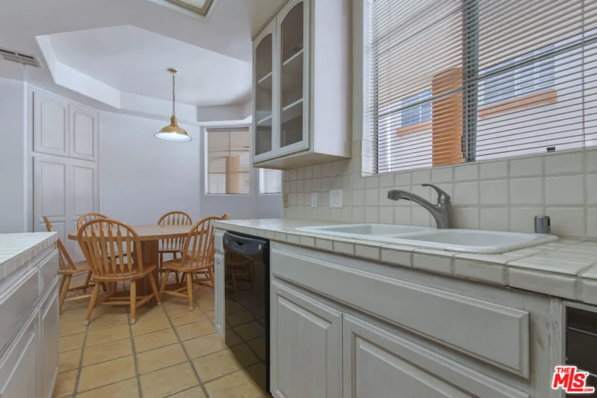 14570 Benefit Street #201 photo 17