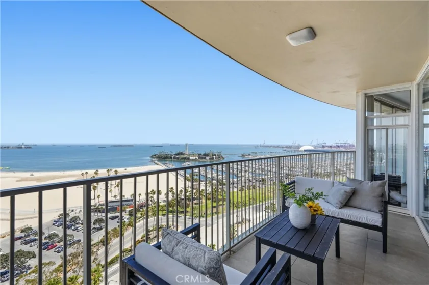 700 E Ocean Boulevard #2305 photo 26