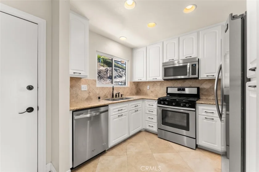 30902 Clubhouse Drive #14H photo 5