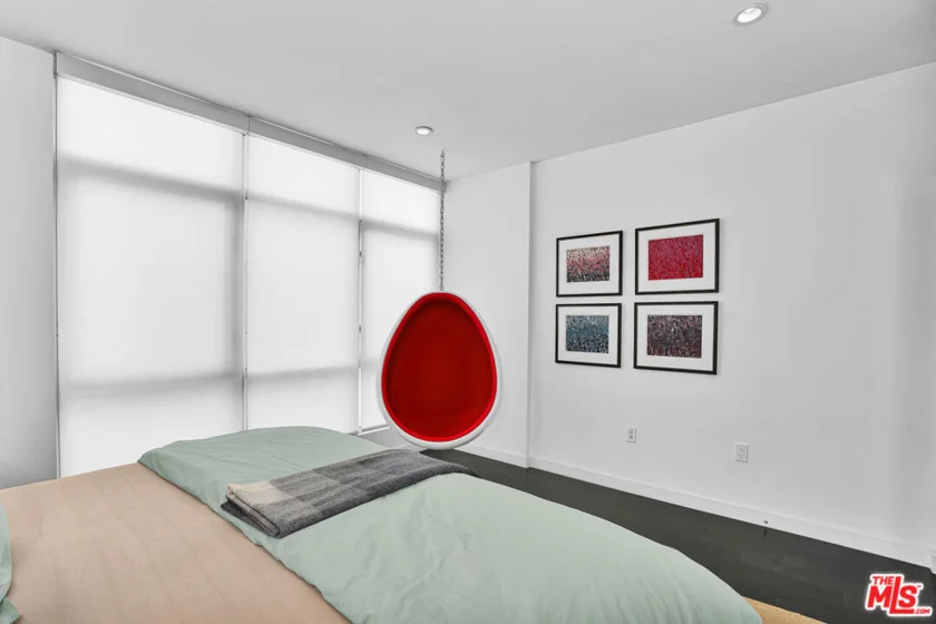 125 Pacific Street #8 photo 22