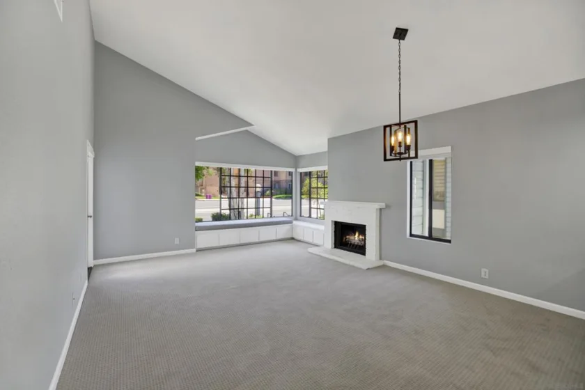 8878 Regents Road #201 photo 29