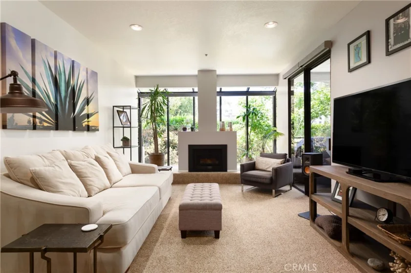 270 Cagney Lane #215 photo 1