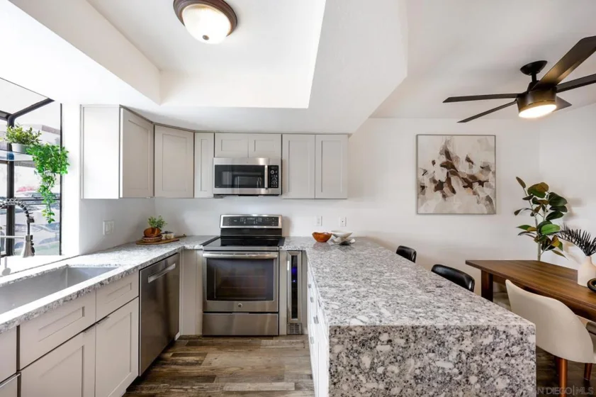 440 Citracado Parkway #5 photo 9