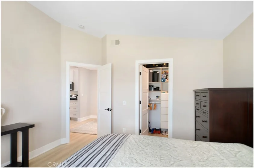 34 Corniche Drive #H photo 16