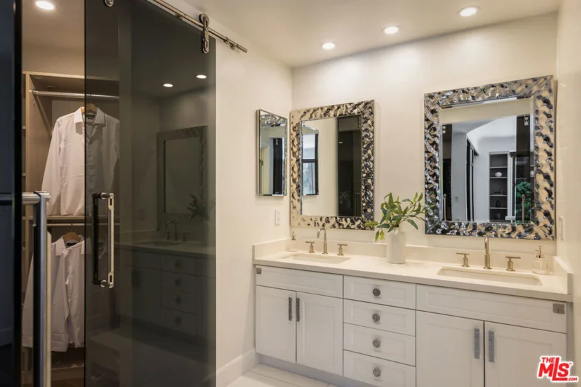 4460 Wilshire Boulevard #207 photo 46
