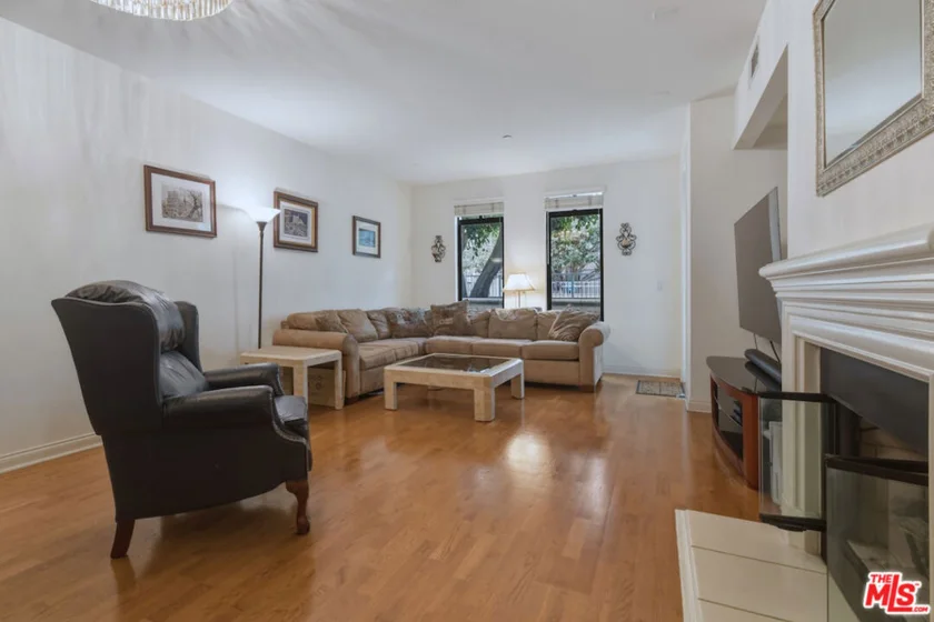5625 Crescent Parkway #109 photo 7