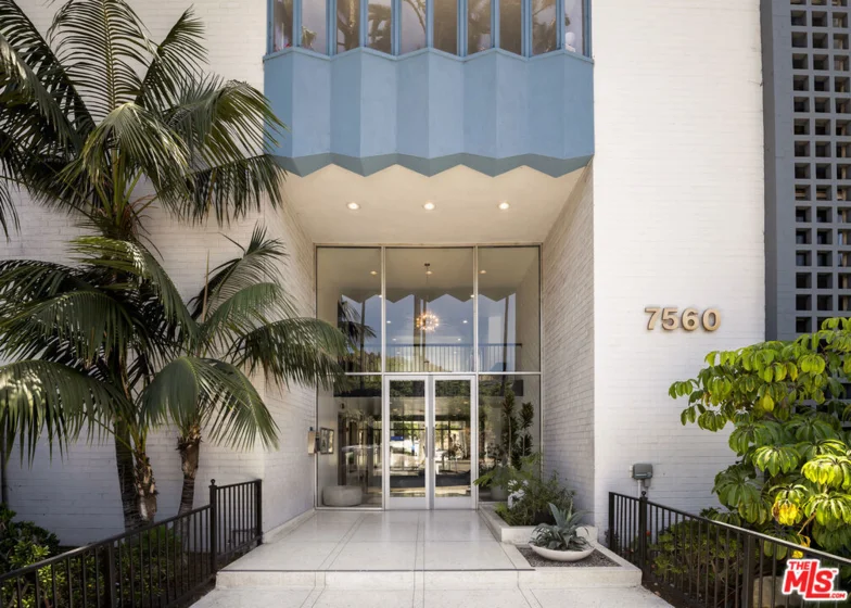 7560 Hollywood Boulevard #PH409 photo 30