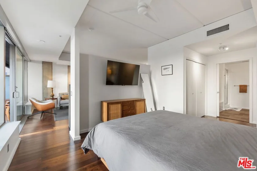 1155 S Grand Avenue #808 photo 8