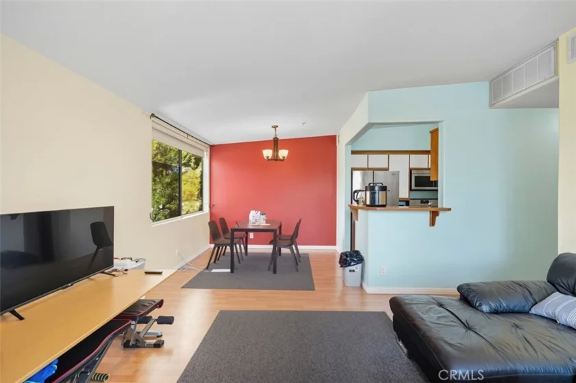 15455 Sherman Way #15 photo 1